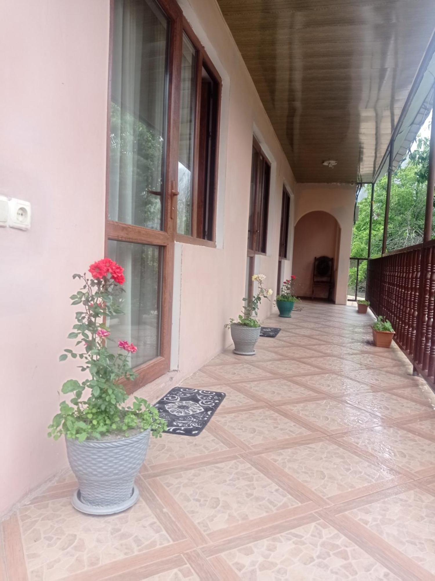Hotel Sunny Mestia Exterior foto